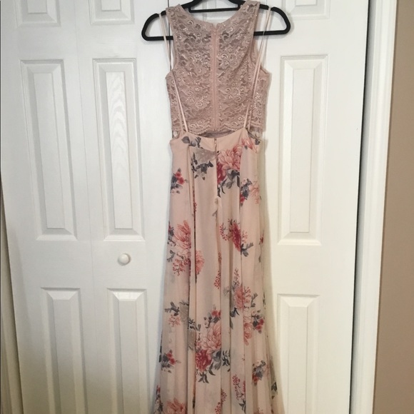 Dress - Picture 3 of 3